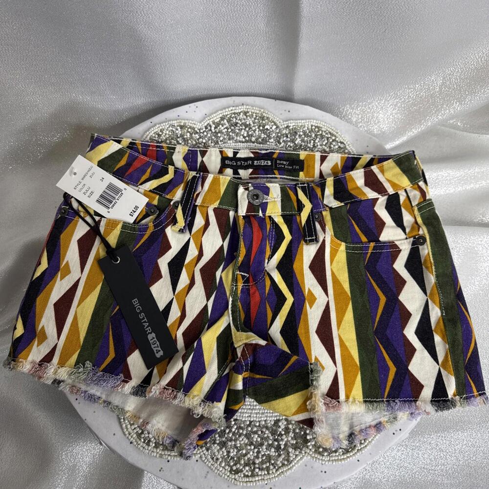 Big Star Zulu Geometric Women’s Shorts Size 24 NWT